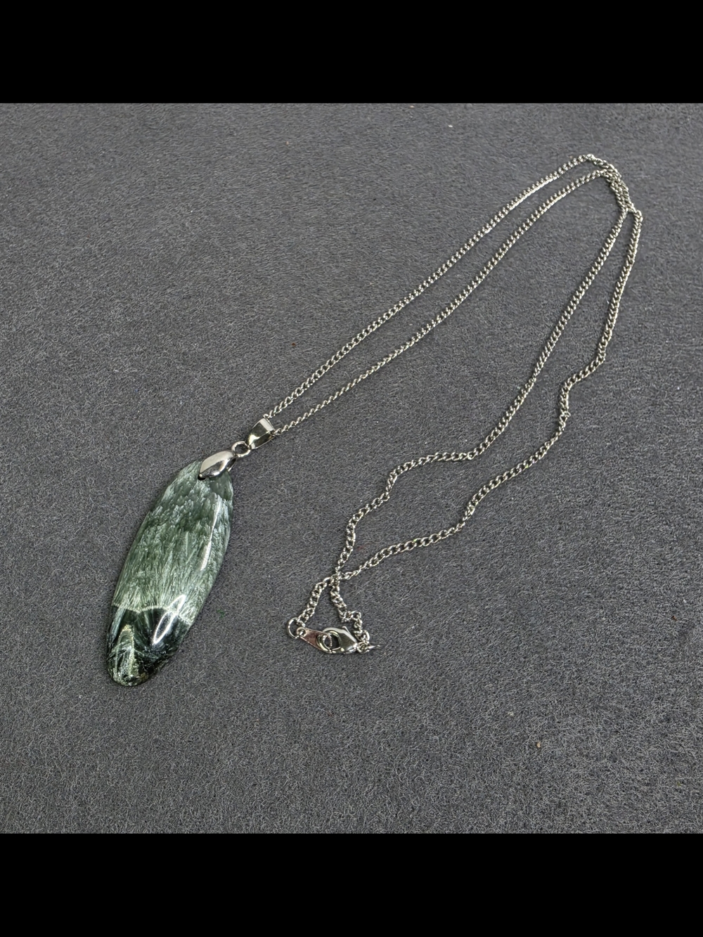 Green Seraphinite Pendant Necklace - Elegant Women’s Jewelry